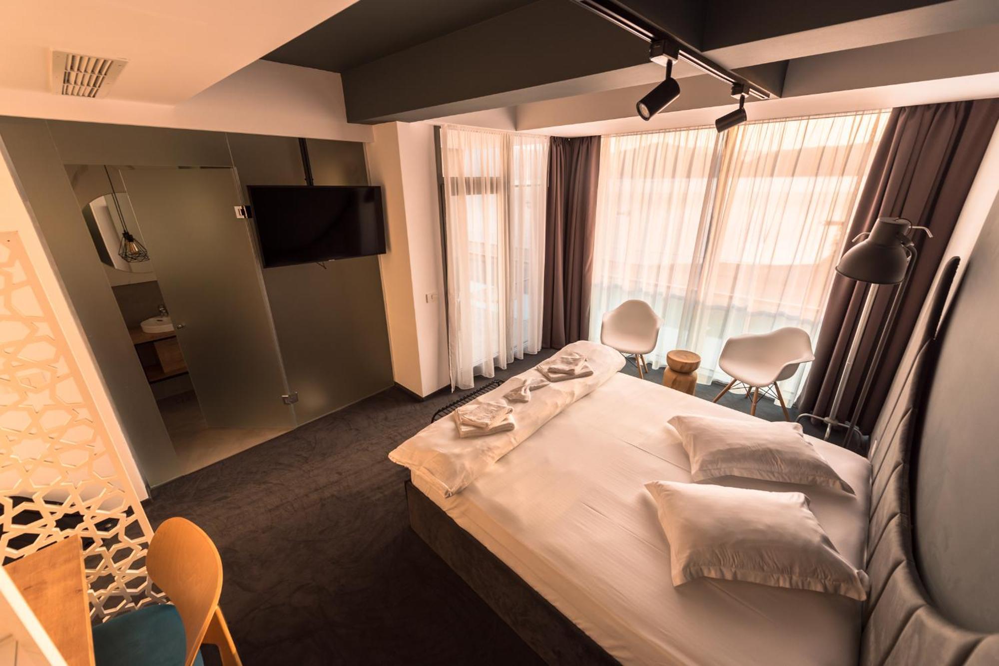 Arka Hotel Orşova